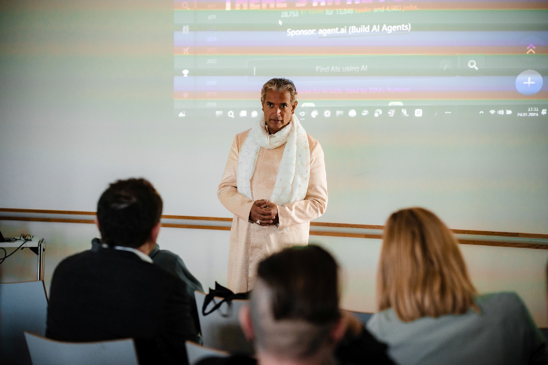 Copyright: FRB Media – Christopher Blank / BU: Im Workshop von Sanjay Sauldie erhielten die Teilnehmer wertvolle Einblicke in die aktuellen Entwicklungen und zukünftigen Potenziale von KI.